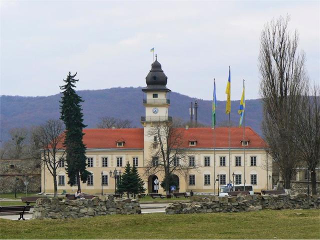 City Hall (Museum "Zhovkva Tower"), Zhovkva
