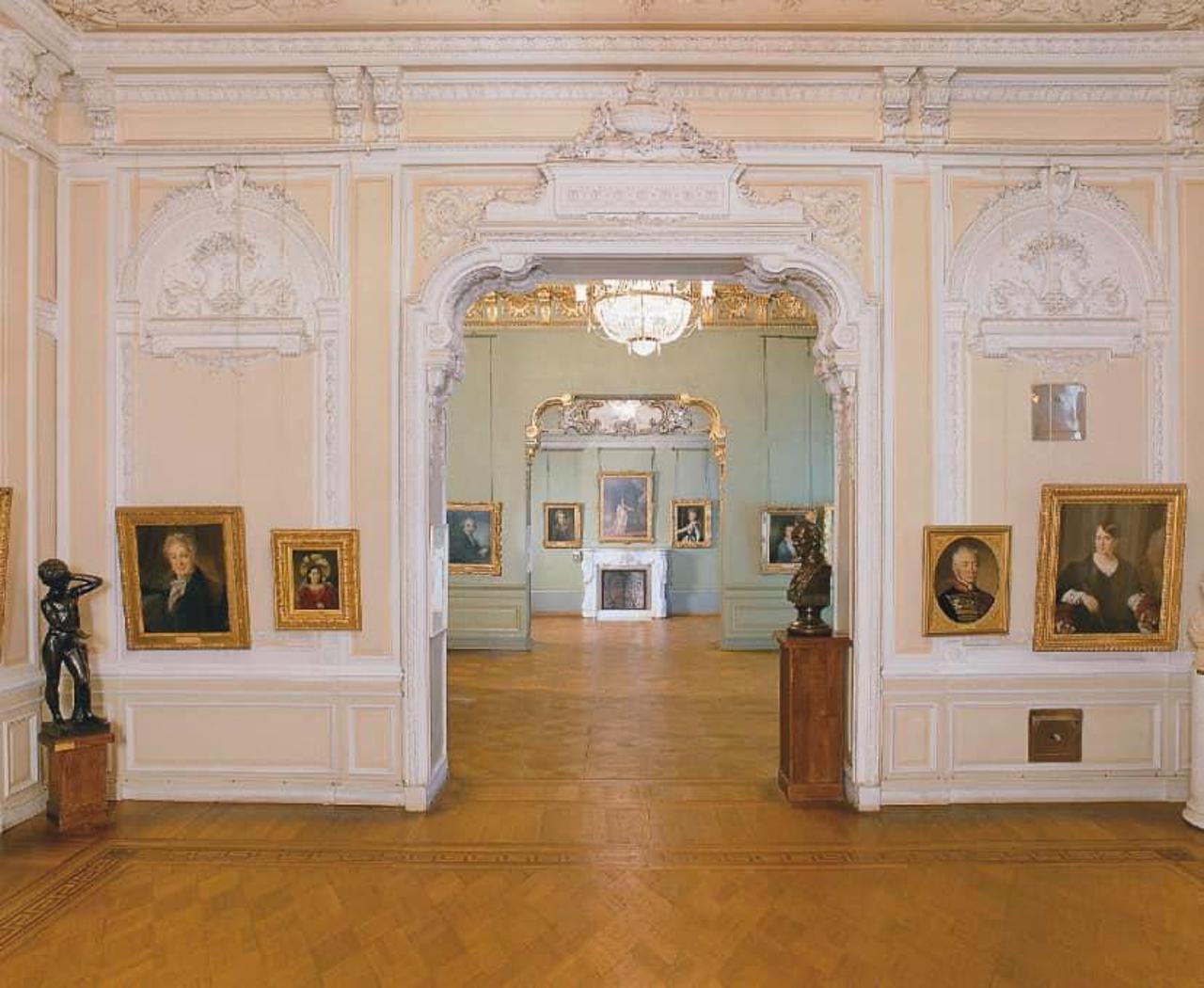 Киевская картинная галерея, Киев