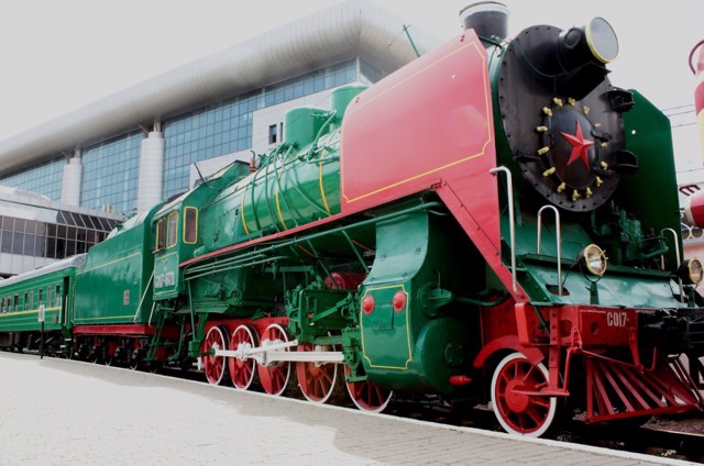 Виставка історичних локомотивів та вагонів, Київ