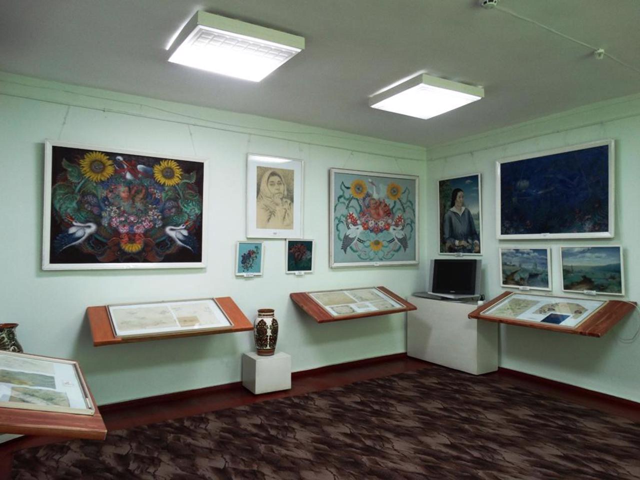 Art Gallery, Yahotyn
