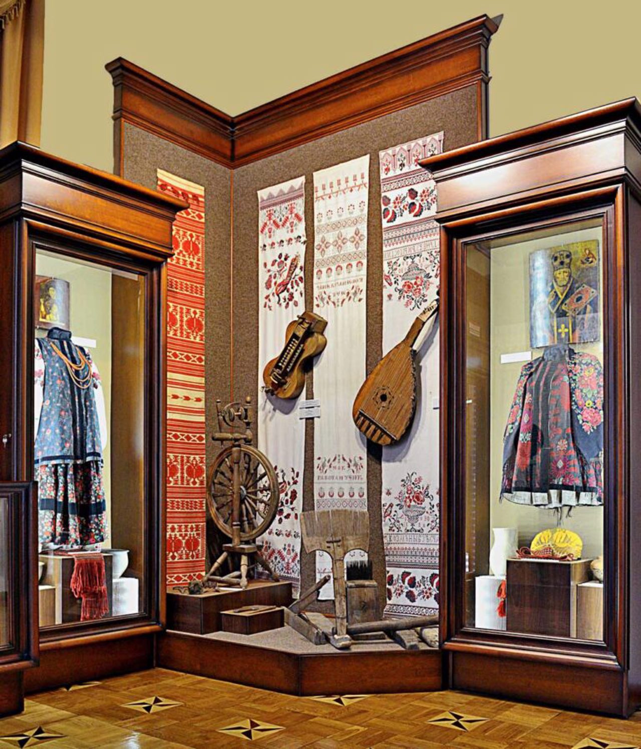 Central Ukrainian Regional Local Lore Museum (Barsky House), Kropyvnytskyi