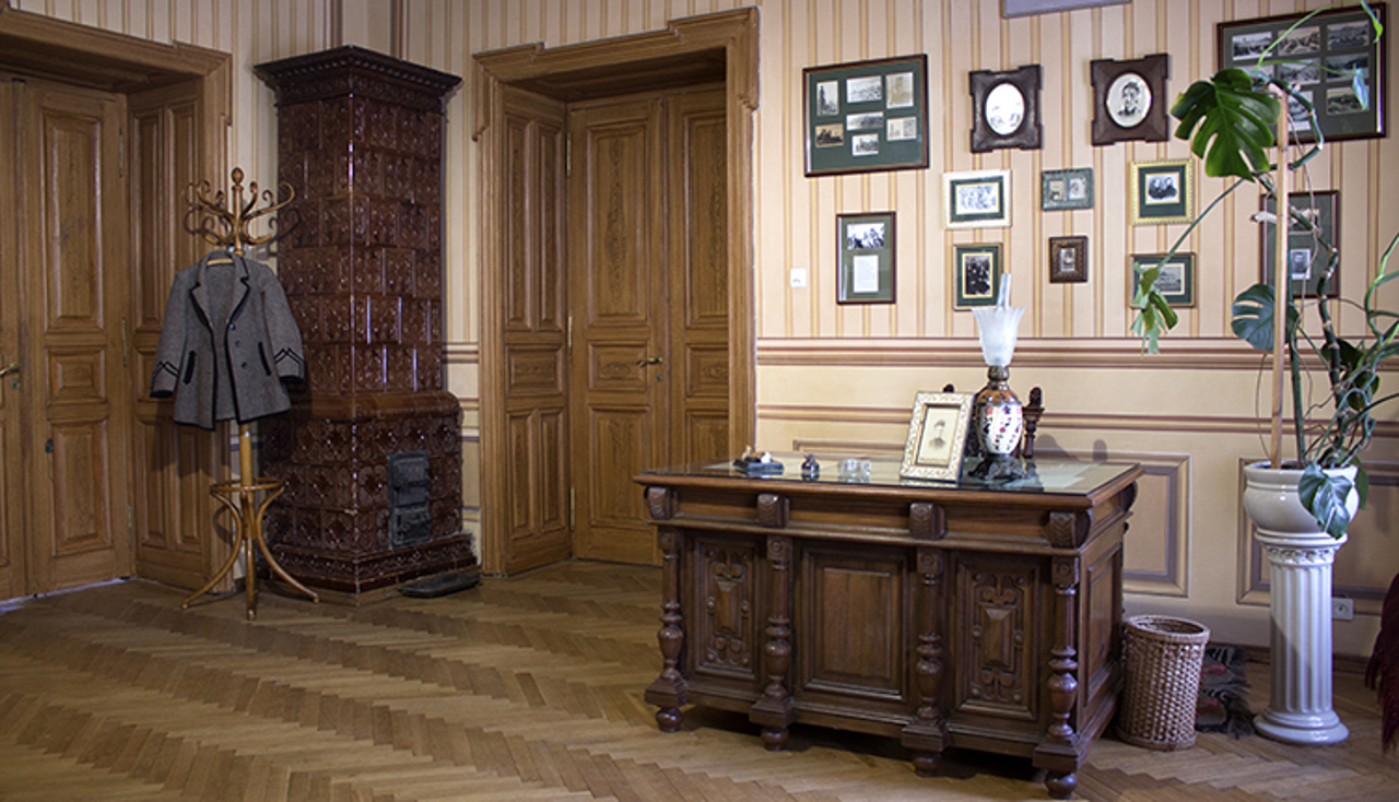 Mykhaylo Hrushevsky Museum, Lviv
