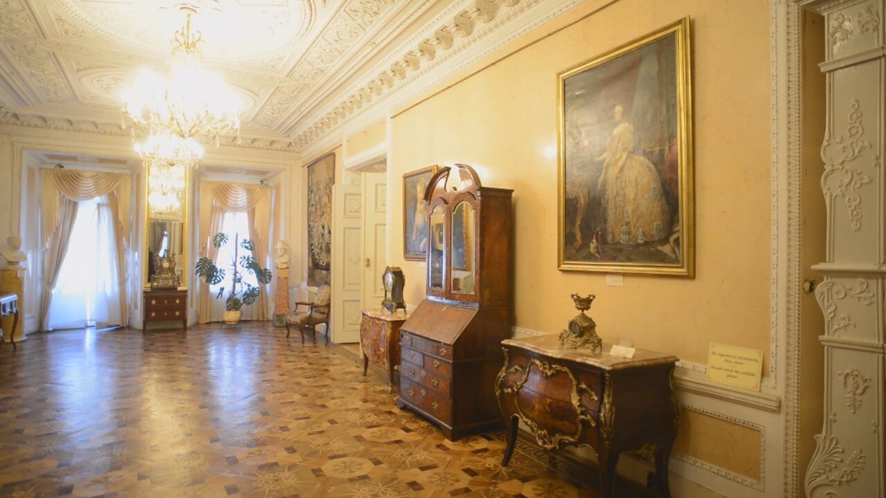 Kornyakt Palace (Italian Courtyard), Lviv