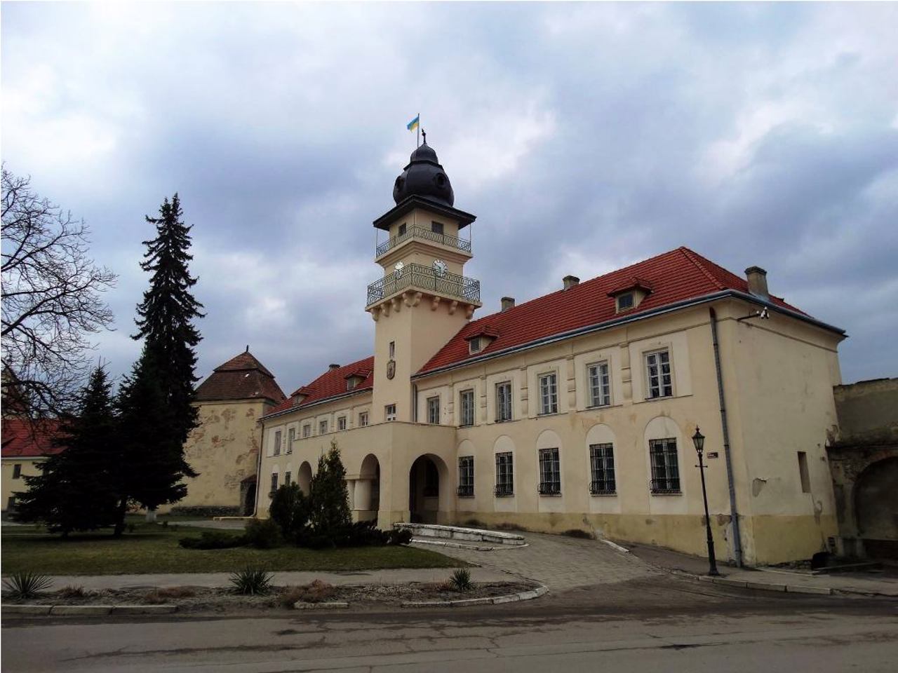 City Hall (Museum "Zhovkva Tower"), Zhovkva