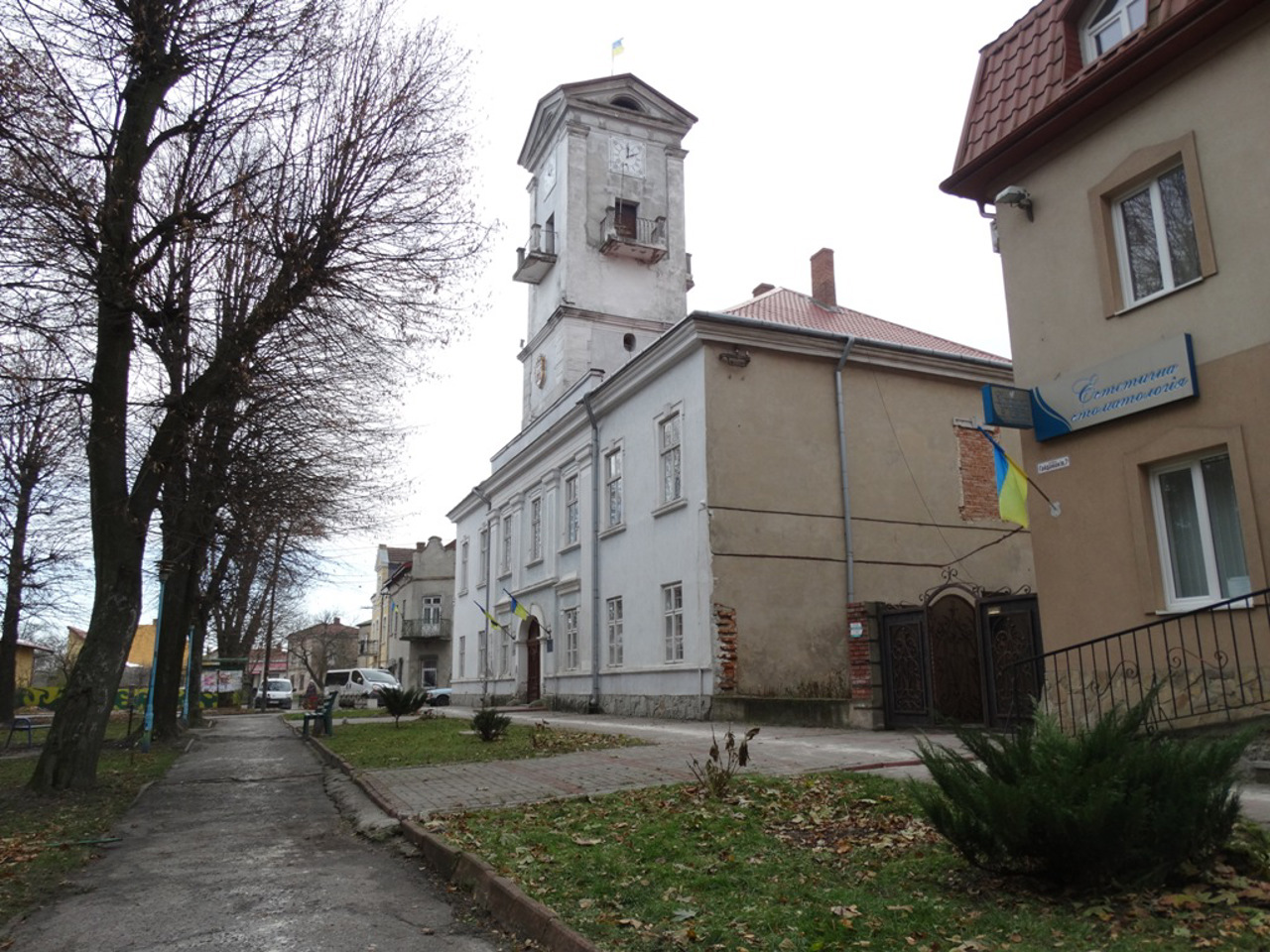 Городоцкая ратуша (Краеведческий музей), Городок