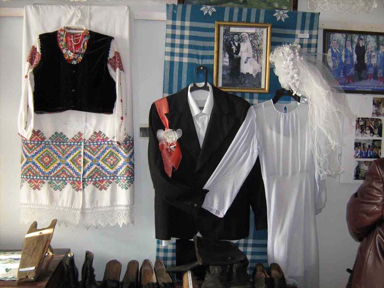 Музей українського весілля, Великі Будища