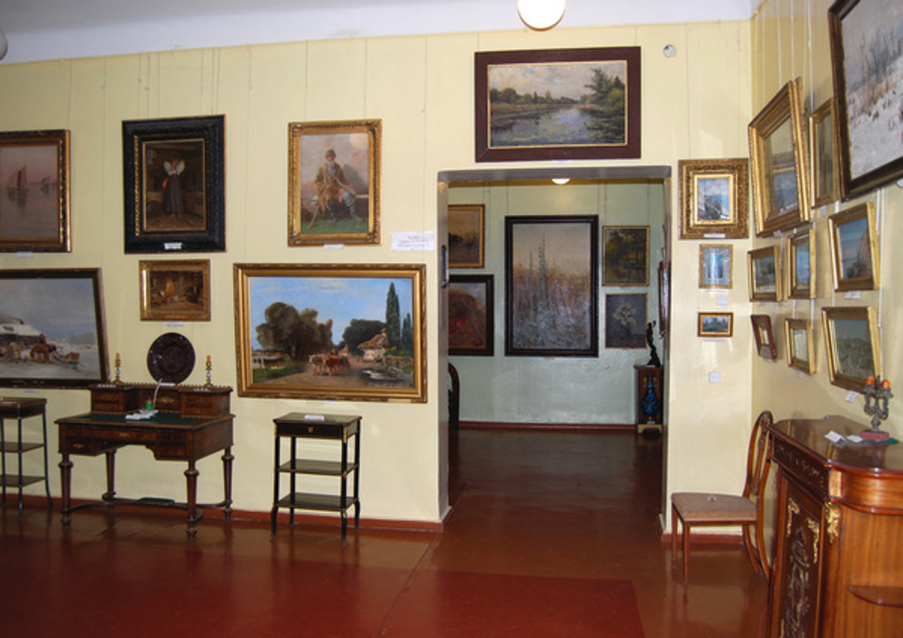 Художественный музей, Лебедин