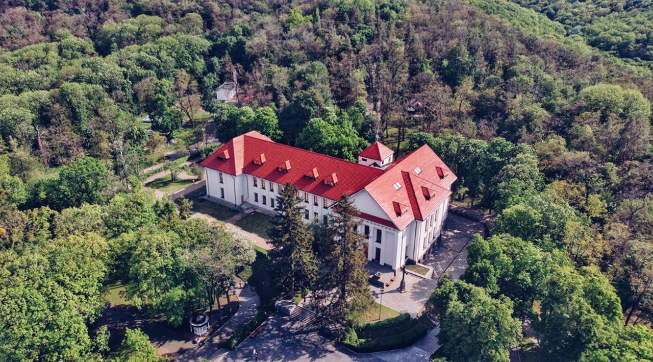 Tarasova Mountain (Chernecha) 