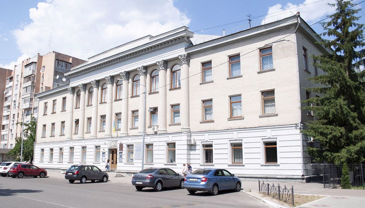 Черкаський обласний художній музей, Черкаси