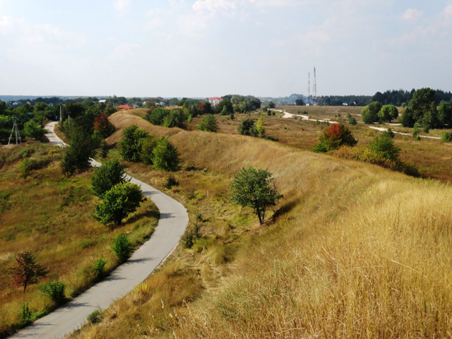 Serpent's Wall, Kruhlyk