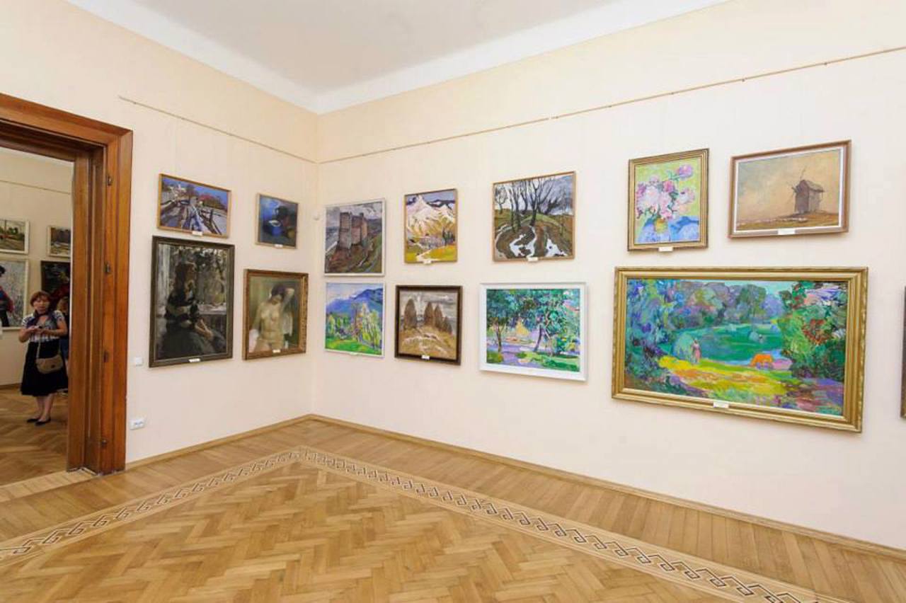 Чернівецький художній музей, Чернівці