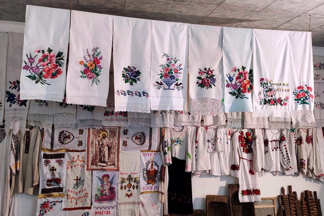 Museum of Podillya Embroidery, Manykivtsi