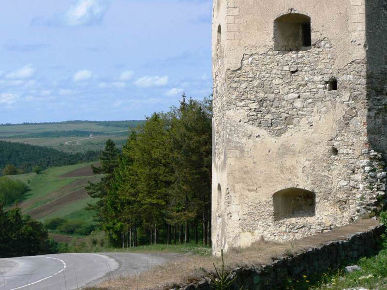Замок Концких, Кривче