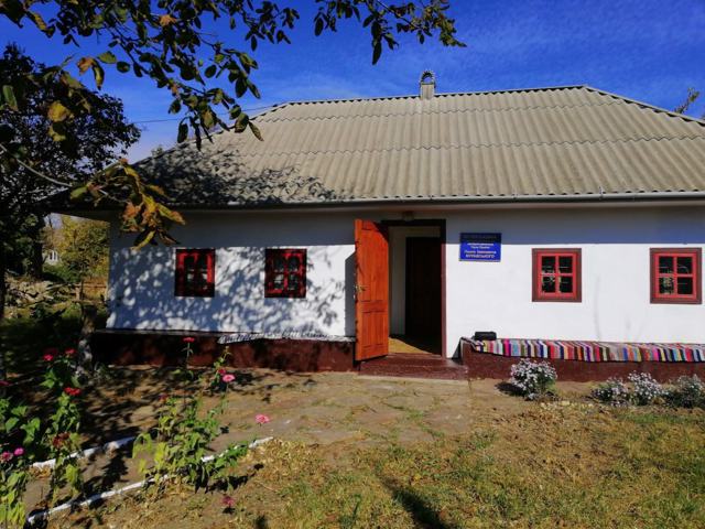 Pavlo Muravsky Manor Museum, Dmytroshkivka