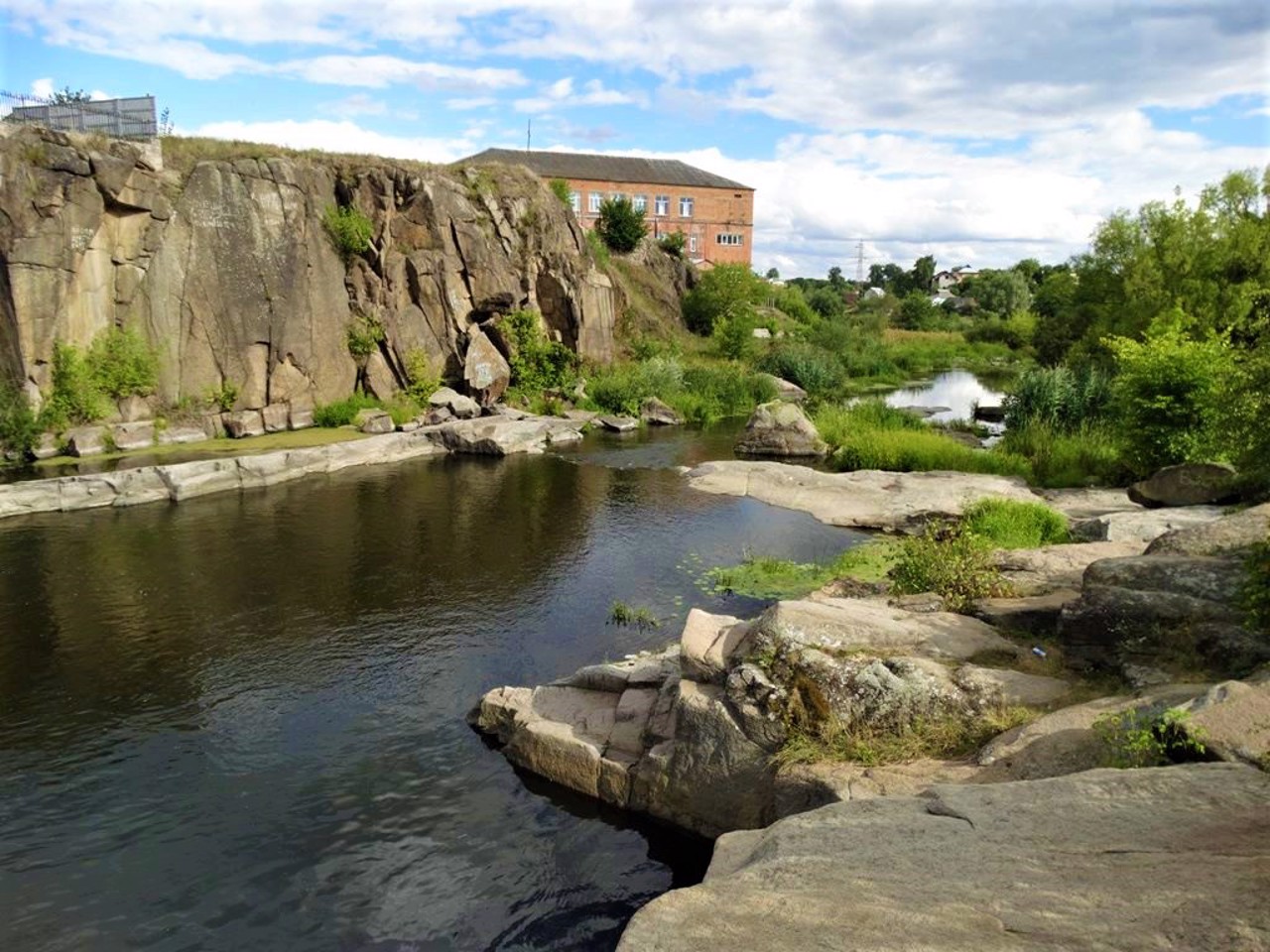 Granite outcropping (Yama), Bohuslav