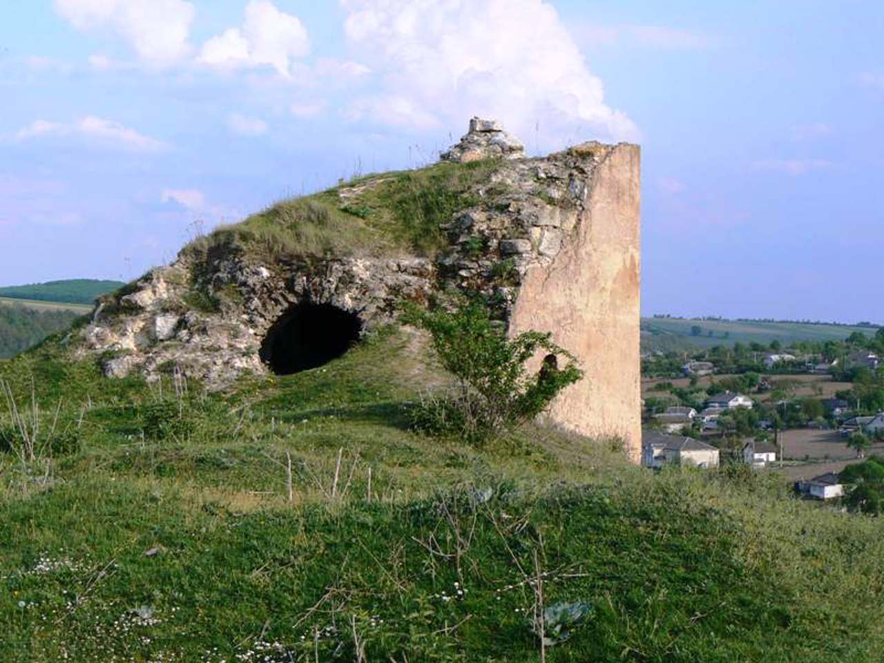 Руины замка, Высечка