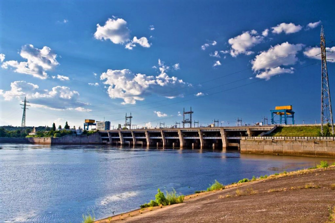 Киевская ГЭС, Вышгород