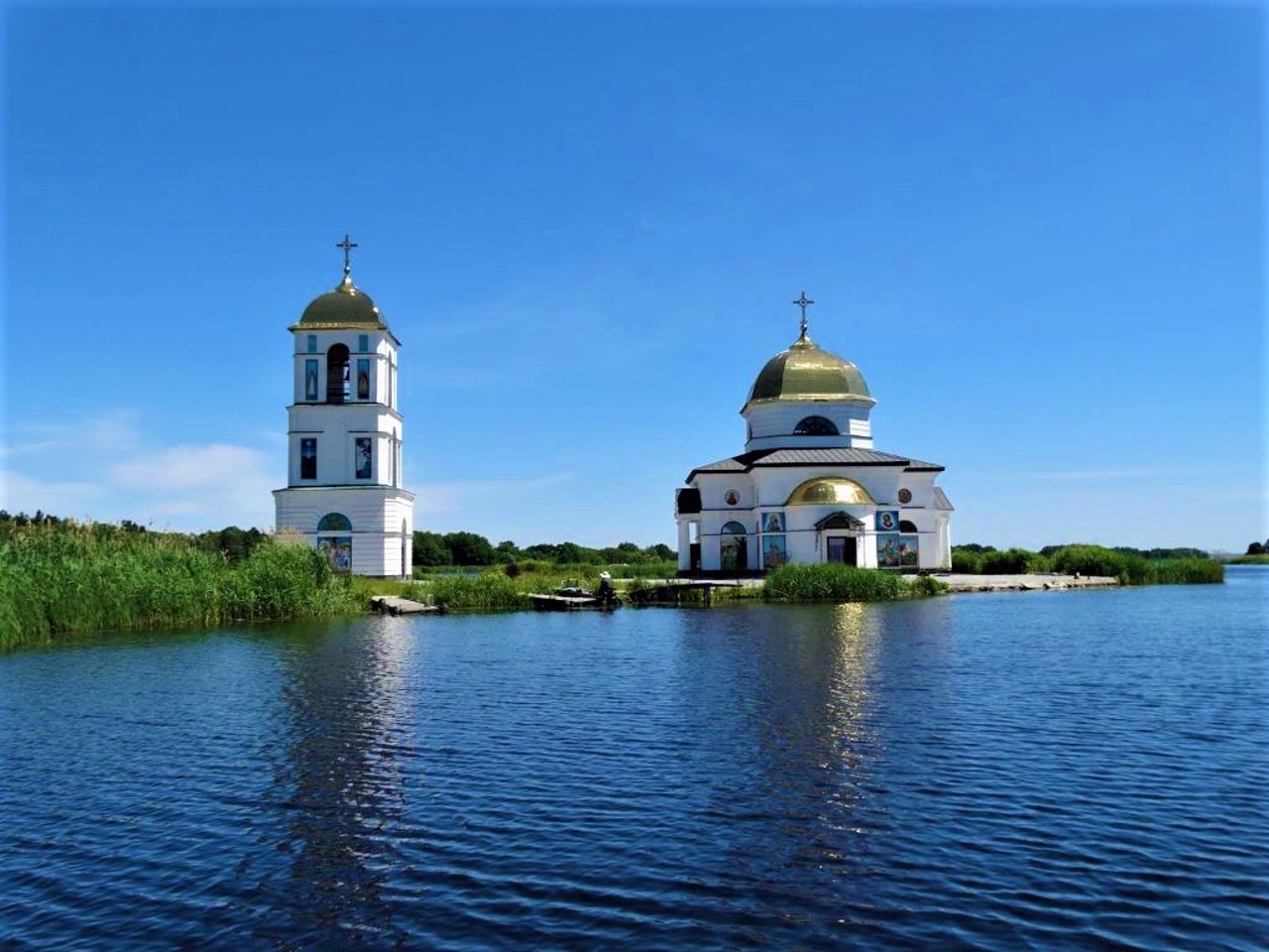 Flooded church, Rzhyshchiv