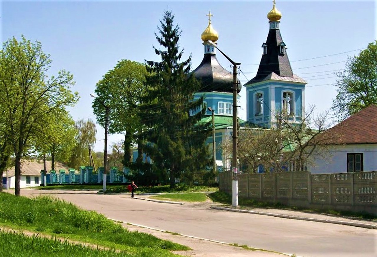 Троицкая церковь, Ржищев