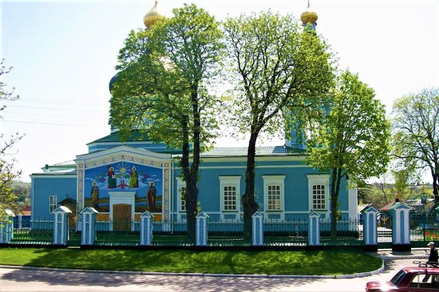 Trinity Church, Rzhyshchiv