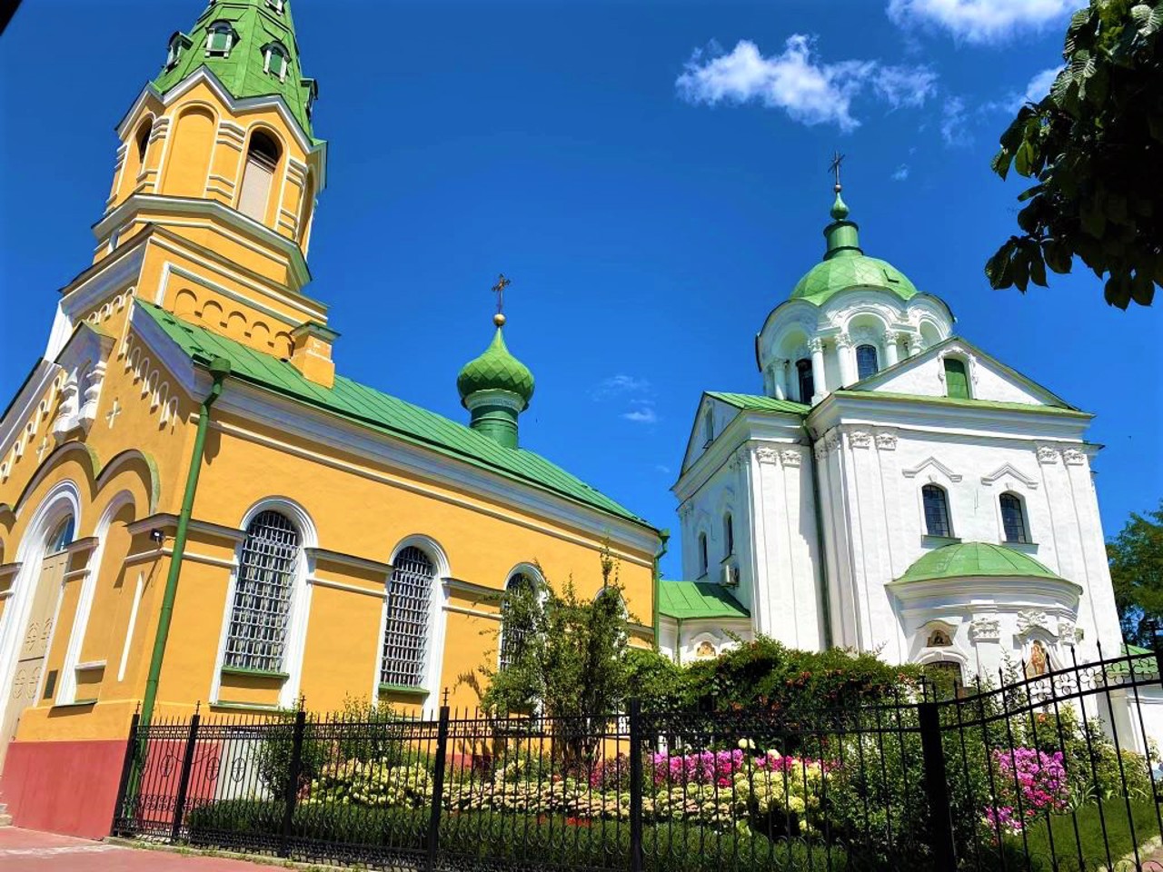 Церковь Николая Набережного, Киев