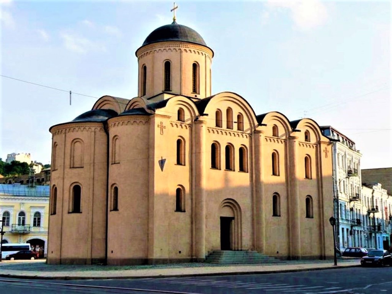 Church of the Virgin of Pyrohoshcha, Kyiv