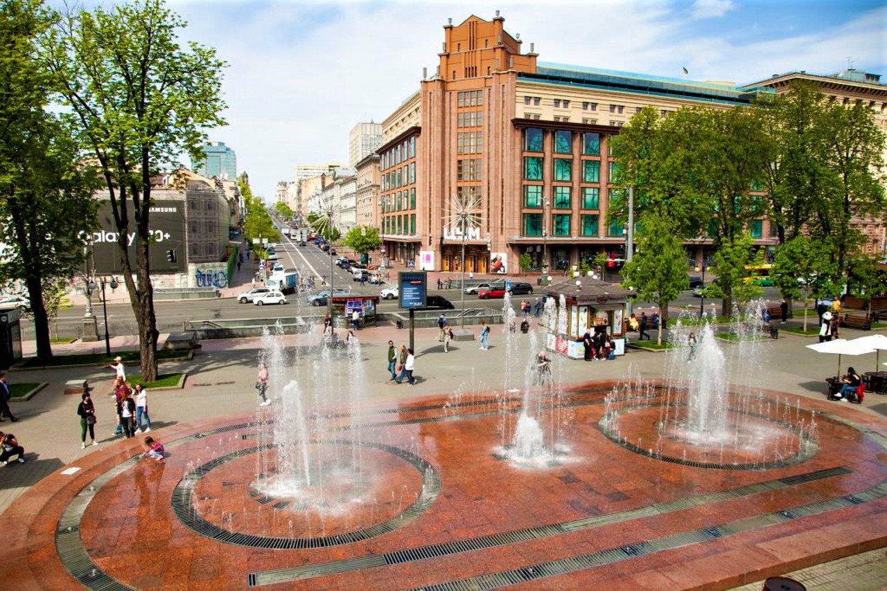 Khreshchatyk Street, Kyiv