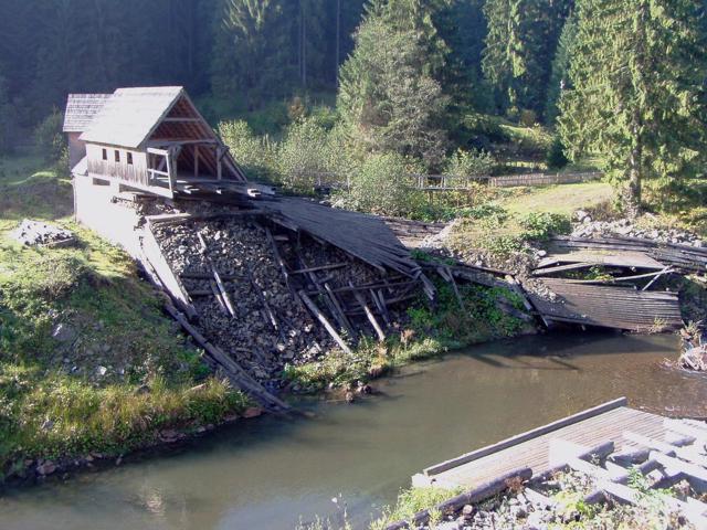 Museum of forest and rafting after the flood of 2001