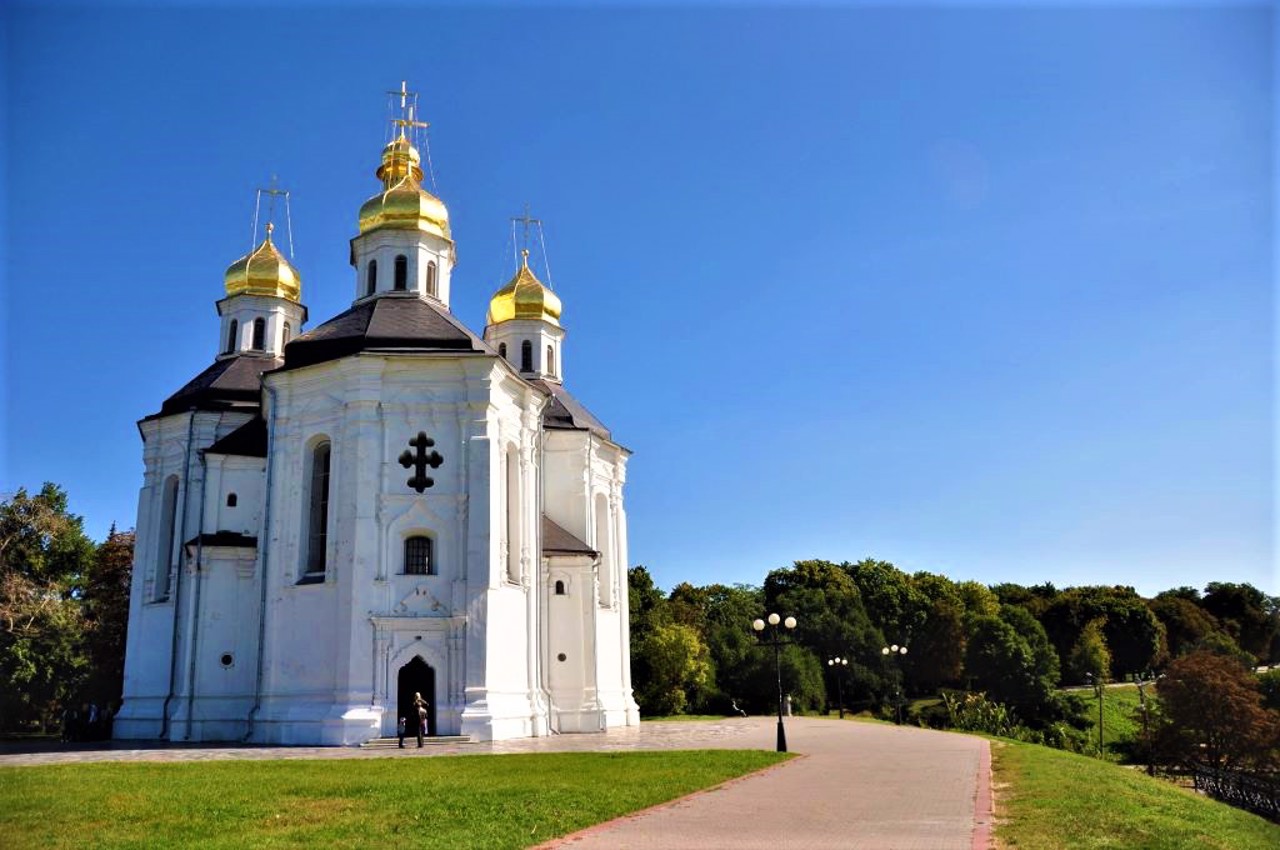 Екатерининская церковь, Чернигов