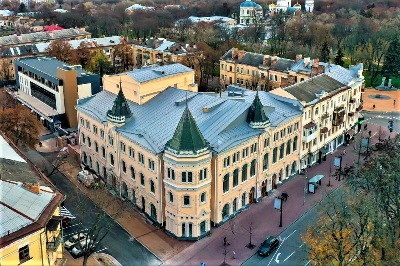 Чернігівський обласний філармонійний центр (Єпархіальне братство), Чернігів