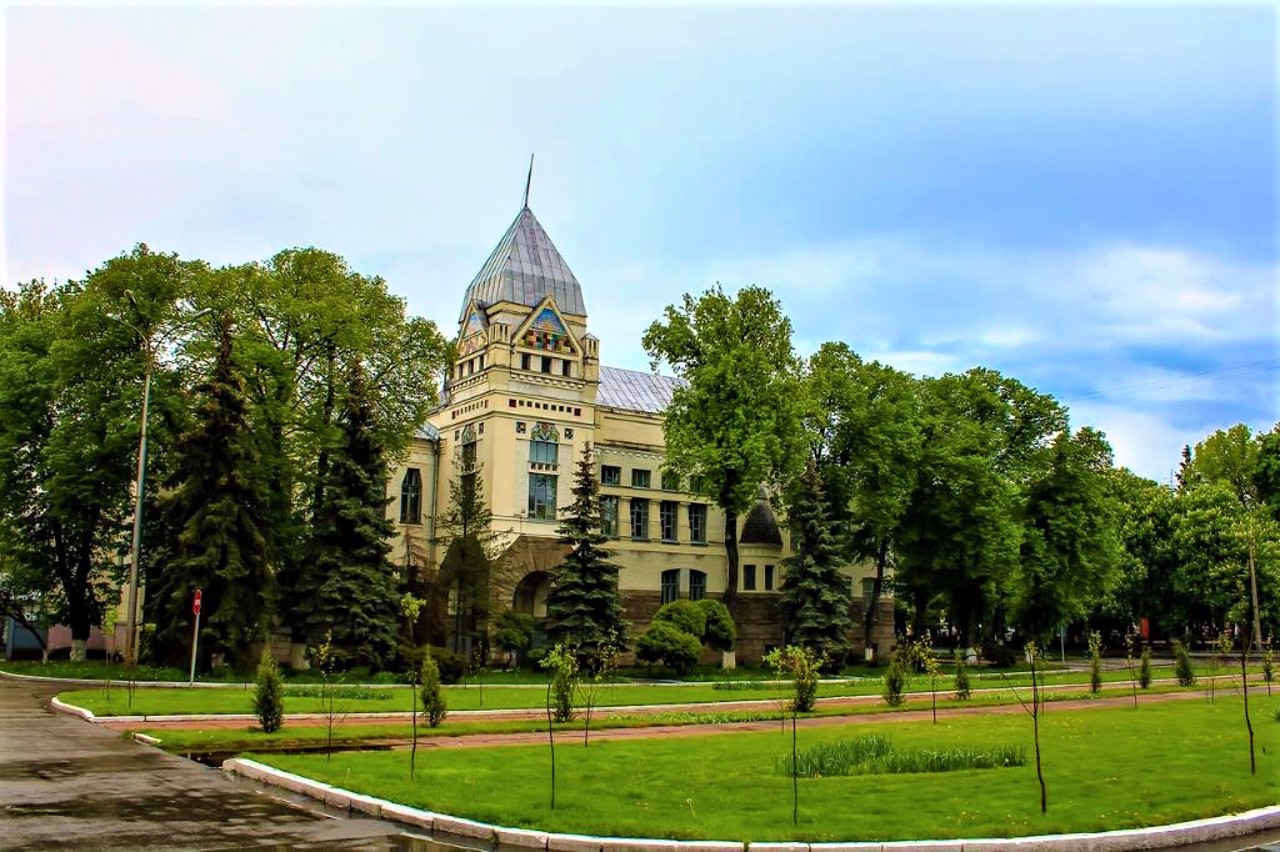 Korolenko Library (Land Bank), Chernihiv