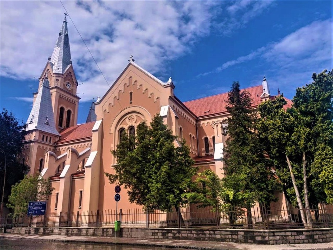 Костел Святого Мартина, Мукачево