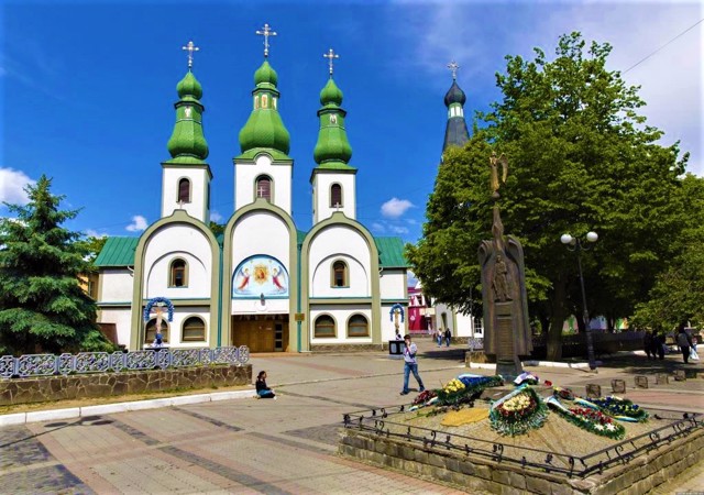 Собор Почаївської Ікони Божої Матері, Мукачево