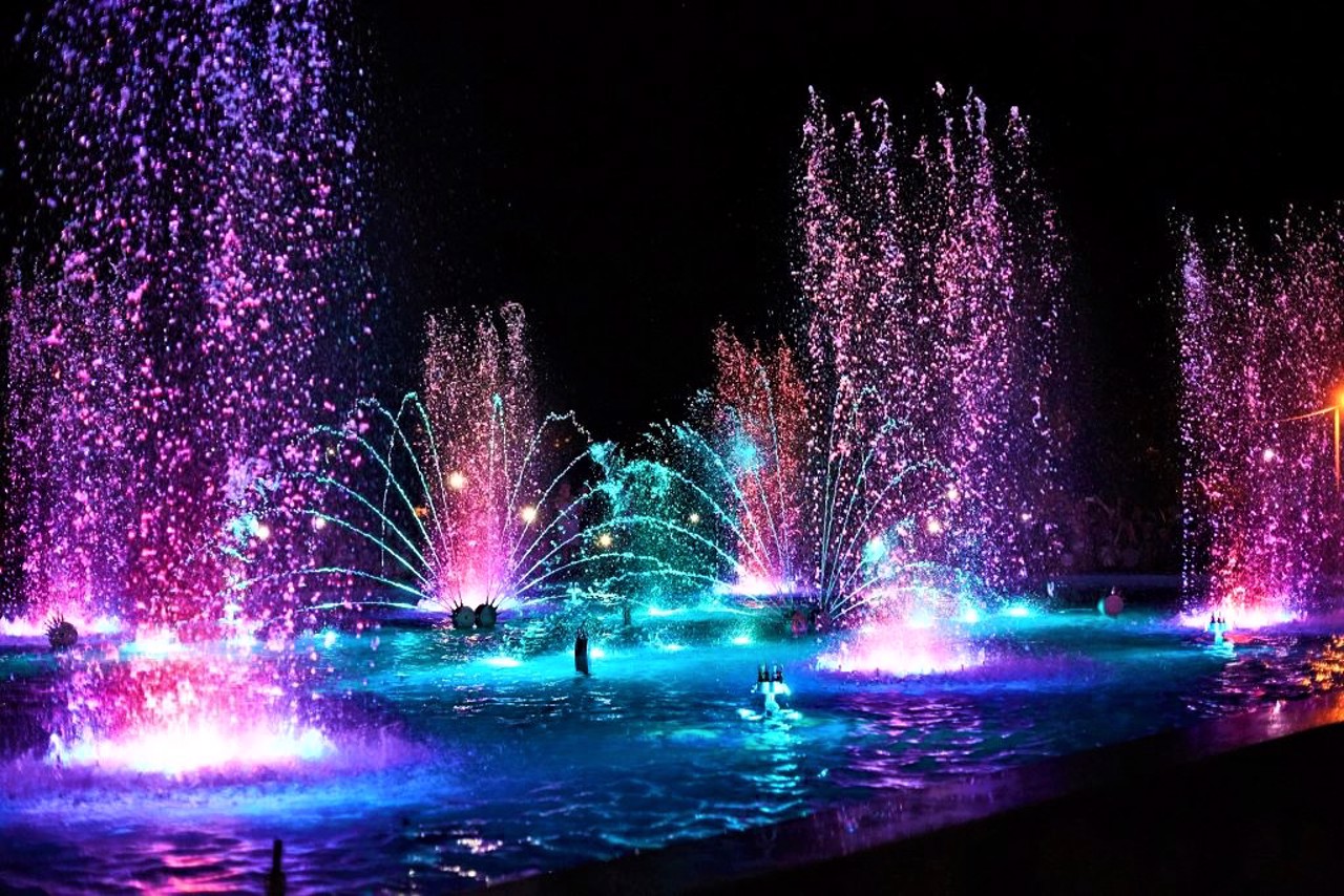 Світломузичний фонтан "Перлина кохання", Умань