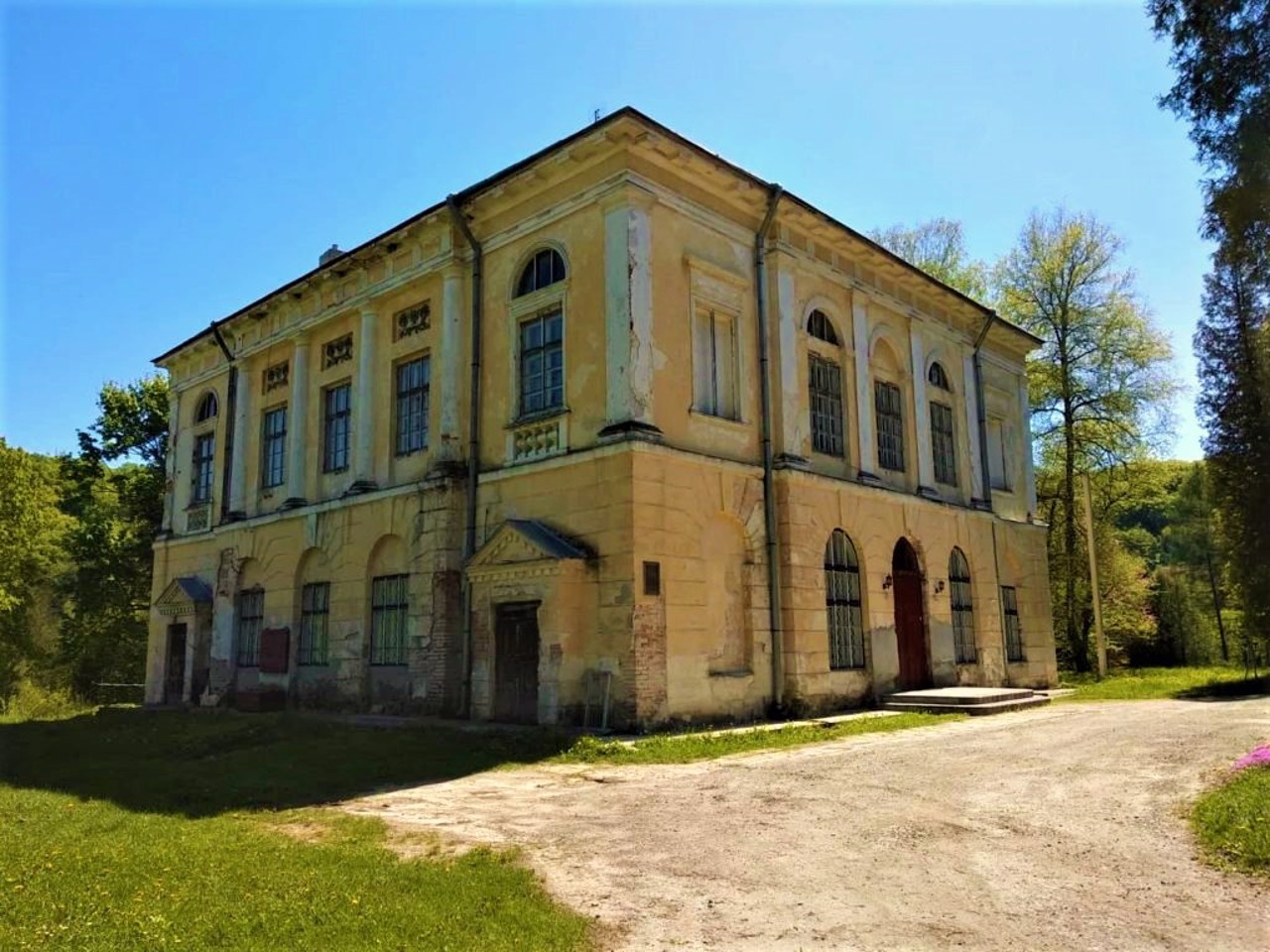 Мисливський палац Потоцьких, Рай