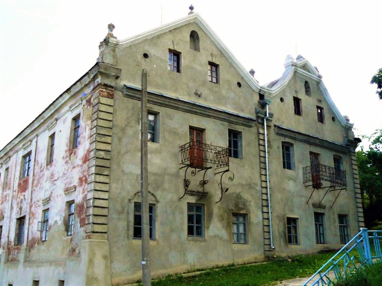 Twin Houses, Kremenets