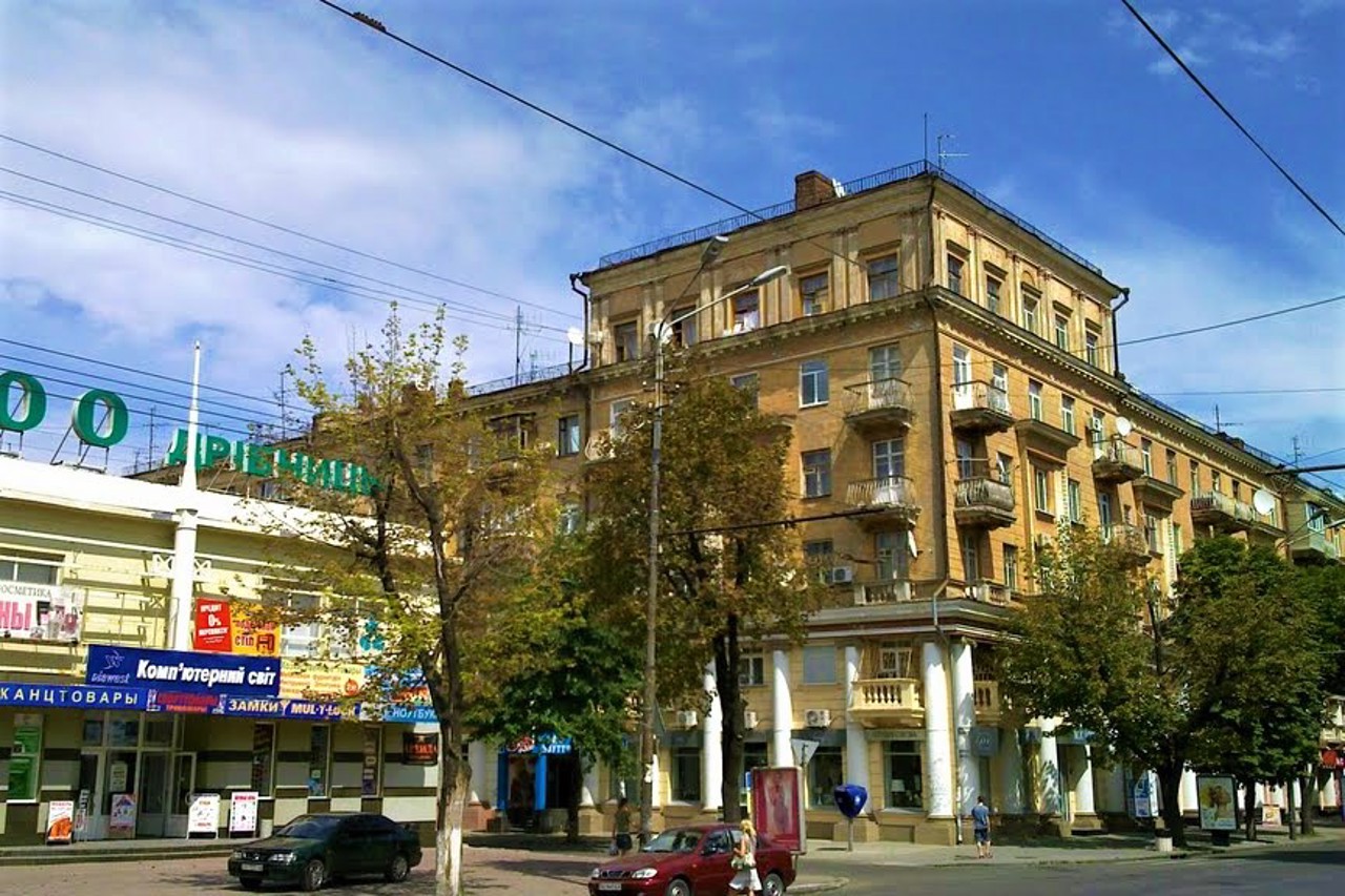 Yavornytskyi Avenue, Dnipro