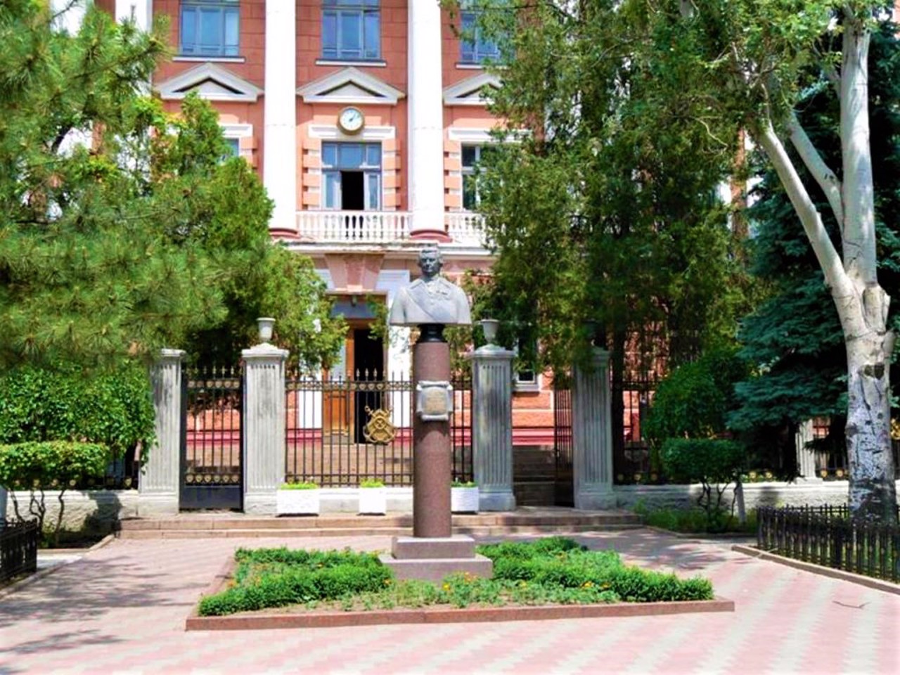 Monument to Potemkin, Mykolaiv