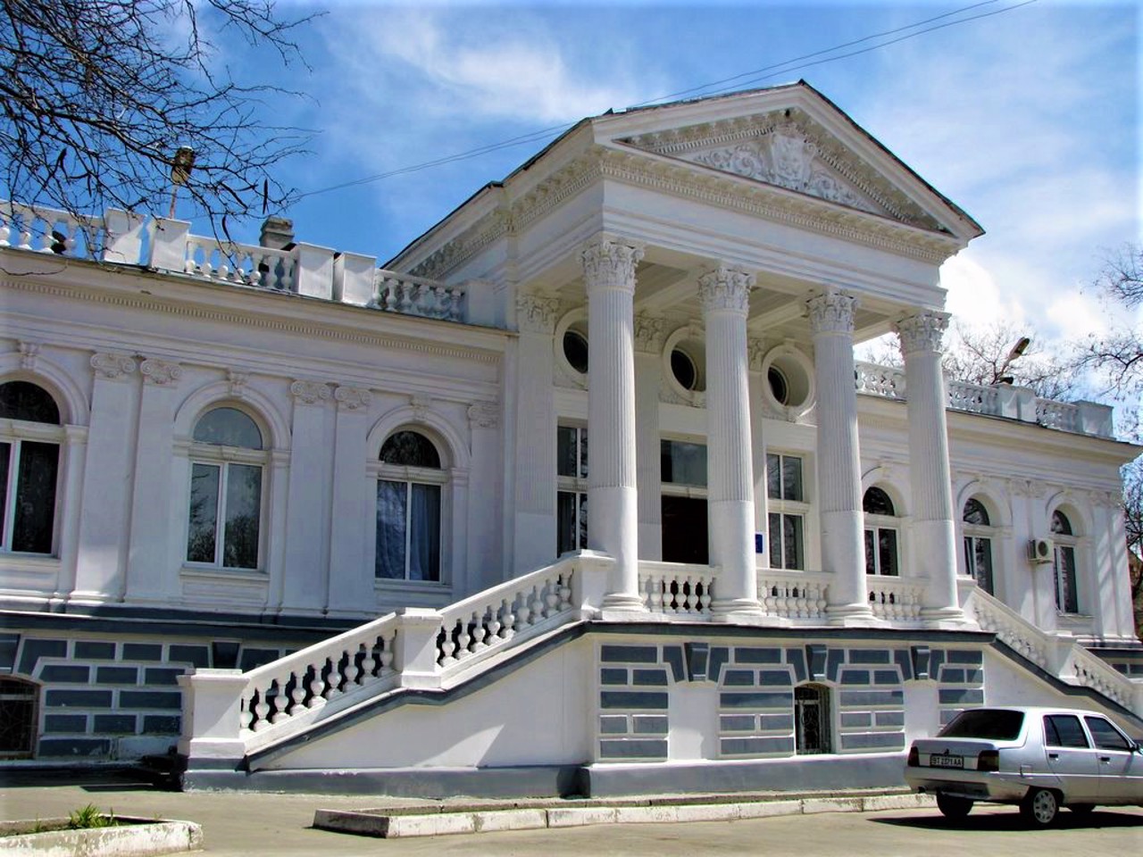 Public Library, Kherson