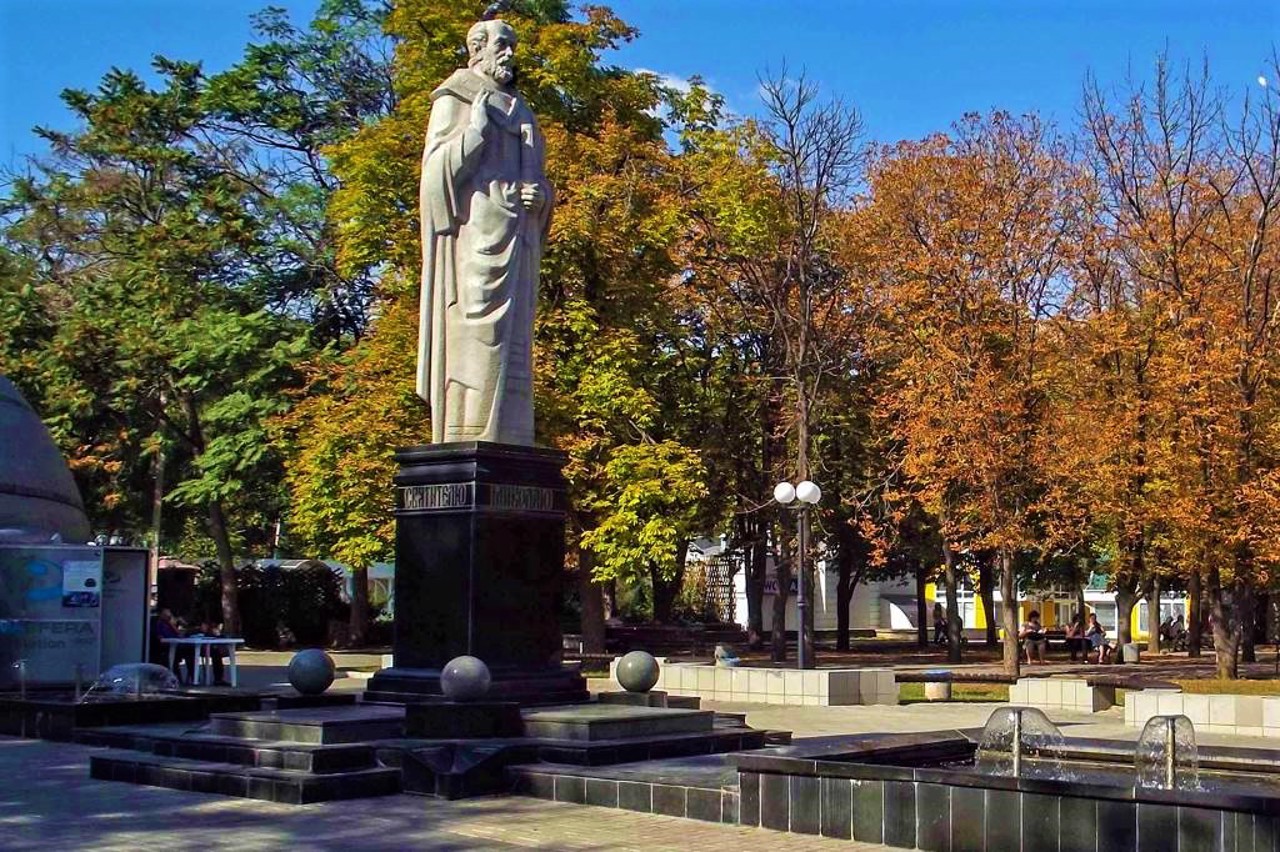 Пам'ятник Святому Миколаю, Миколаїв