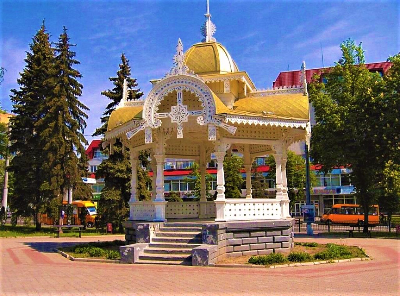 Gazebo, Sumy