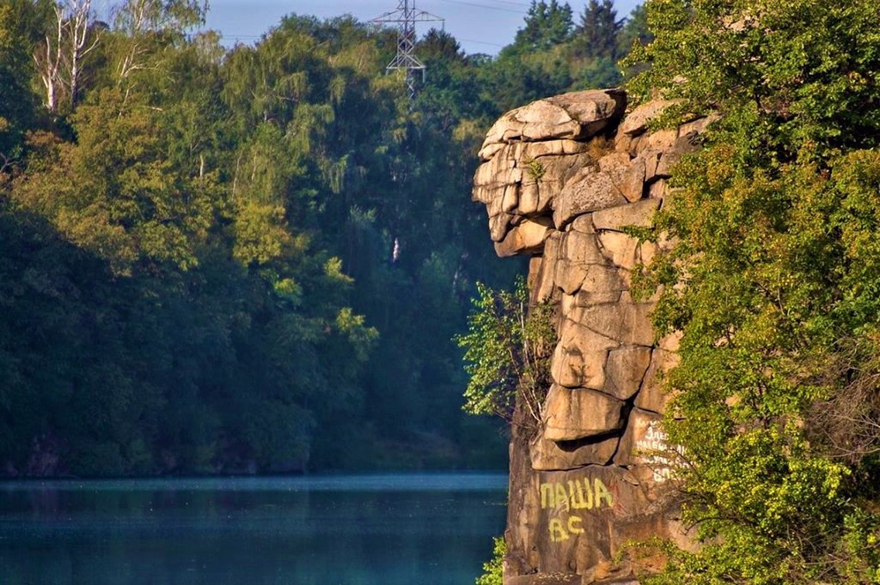 Chatsky's Head Rock, Zhytomyr