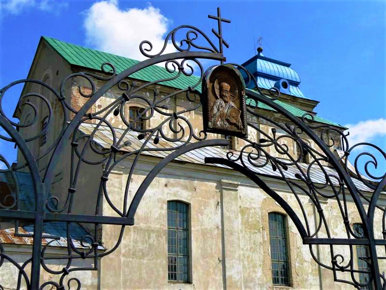 Монастир бернардинів, Дубно