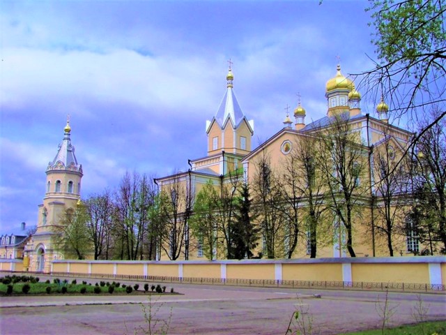 Holy Trinity Monastery, Korets