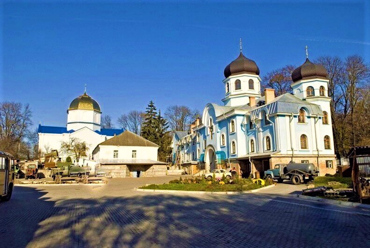 Гощанський Покровський монастир, Гоща