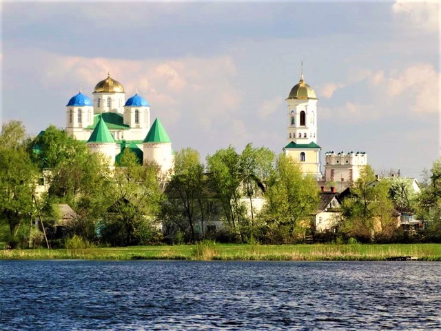 Holy Trinity Monastery, Mezhyrich