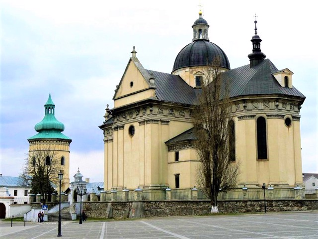 Костел Св. Лаврентия, Жолква