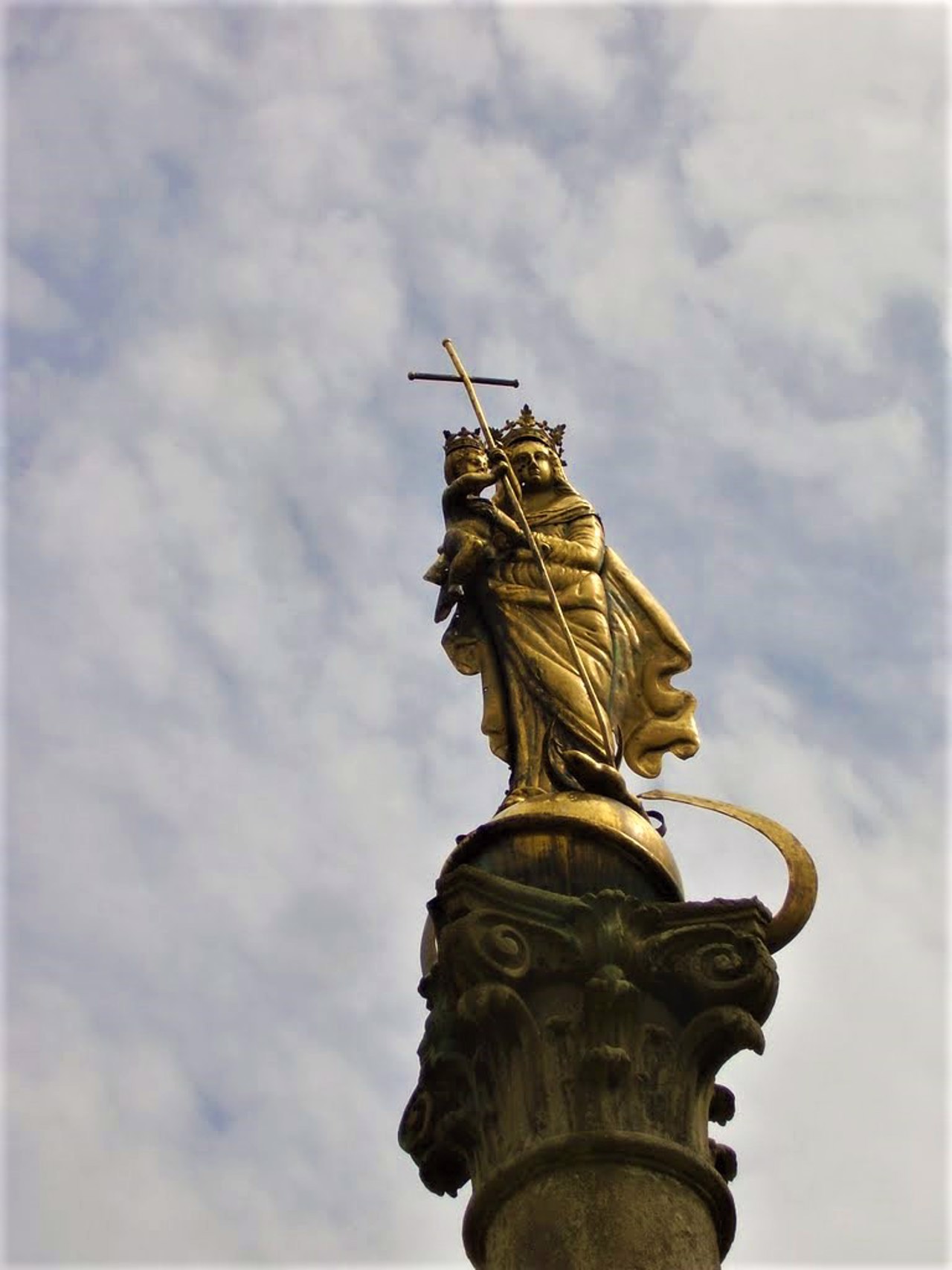 Cross of God Monastery, Pidkamin