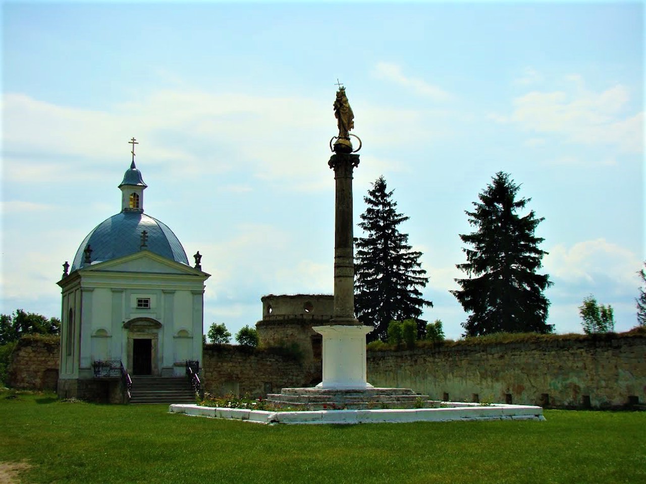 Cross of God Monastery, Pidkamin