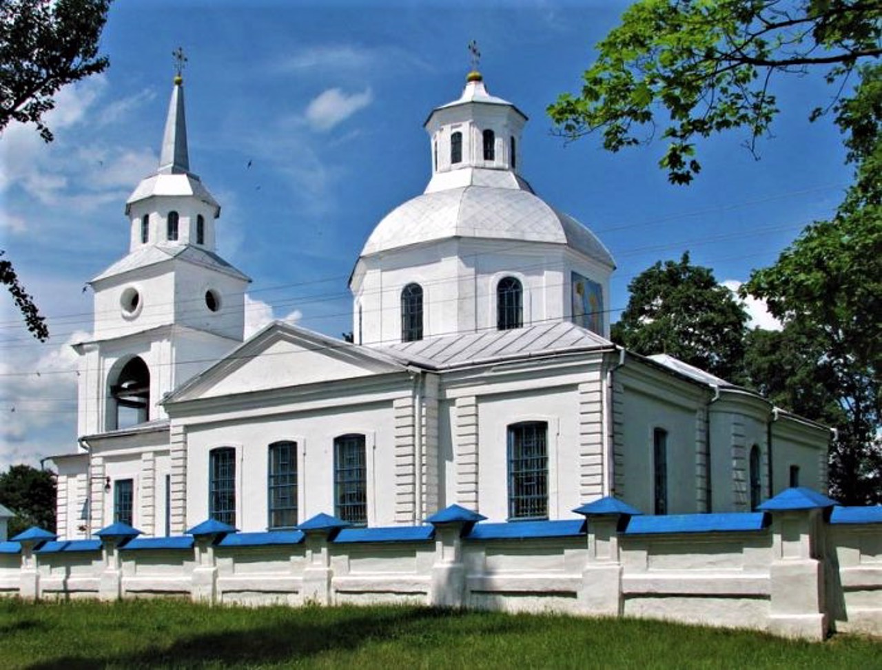 Annunciation Church, Trostianets